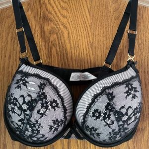 Victoria's Secret Padded Push Up Demi Black Chantilly Lace Blush Pink | 34DD